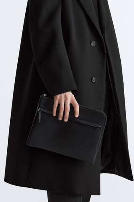 ZARA КЛАТЧ В МИНИМАЛИСТИЧНОМ СТИЛЕ, ЧЕРНЫЙ