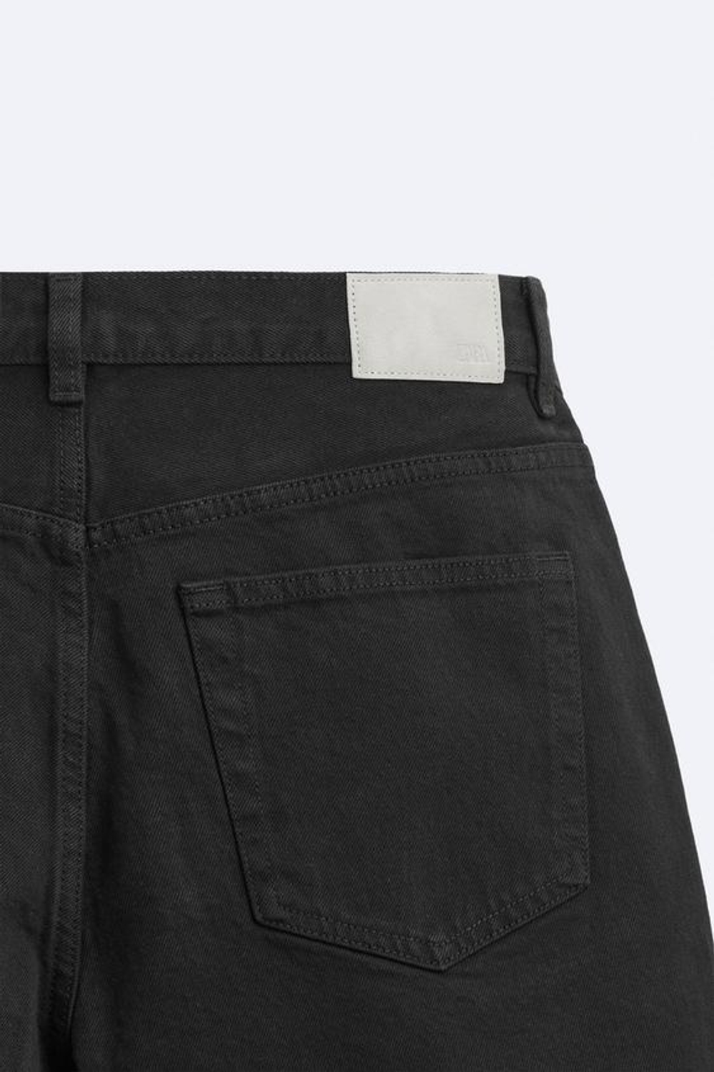 ZARA ЦВЕТНЫЕ ДЖИНСОВЫЕ ШОРТЫ, ЧЕРНЫЙ