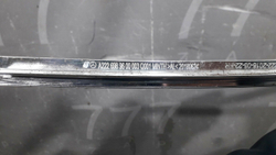 Молдинг двери передней правой Mercedes S (W222) 13-20 Б/У Оригинал A2226989600