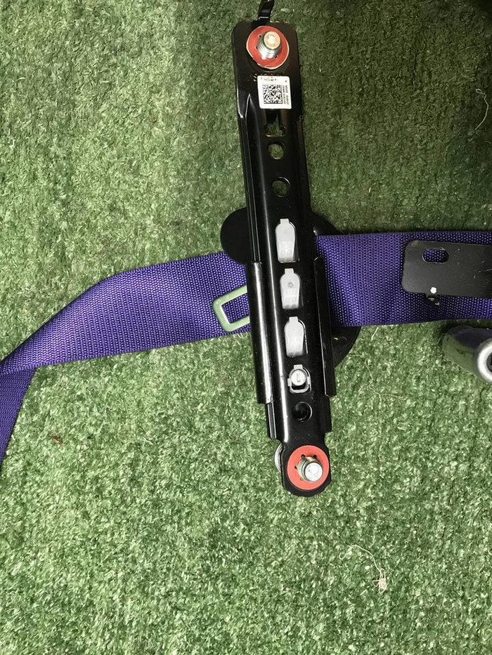 Ремень безопасности Комплект Changan Uni-T (20-нв)