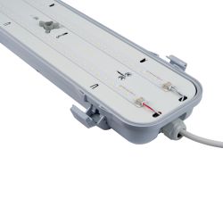 ULY-K70N 60W-4000K-L126 IP65 WHITE Светильник светодиодный промышленный. Белый свет 4000K. 7400Лм. 1265X124x90мм. Корпус белый. TM Uniel