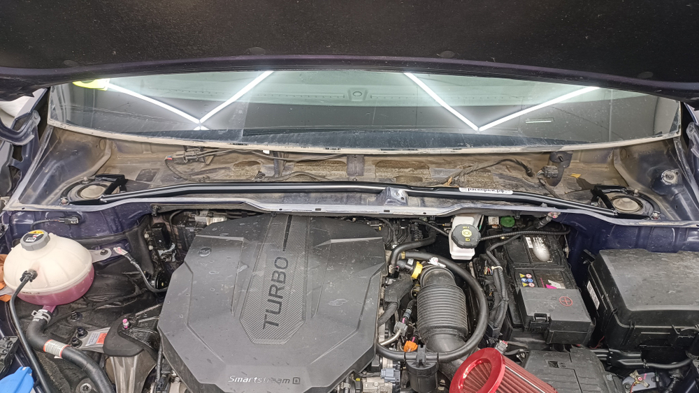 Распорка передних стоек Kia Carnival 4 (ПОД ЗАКАЗ)