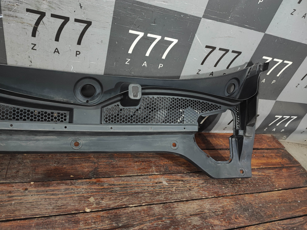 Решетка стеклоочистителя Exeed RX 23-нв Б/У Оригинал 609001537AA