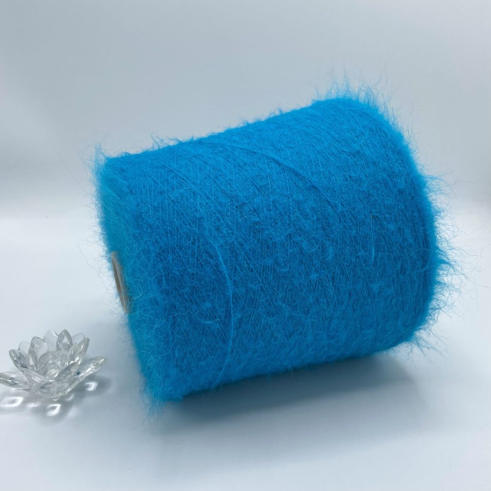 Manifattura LANE PUCCI 30% вспушеная альпака 30% полиамид 40% полиакрил