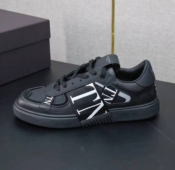 Кроссовки мужские VALENTINO VL7N
