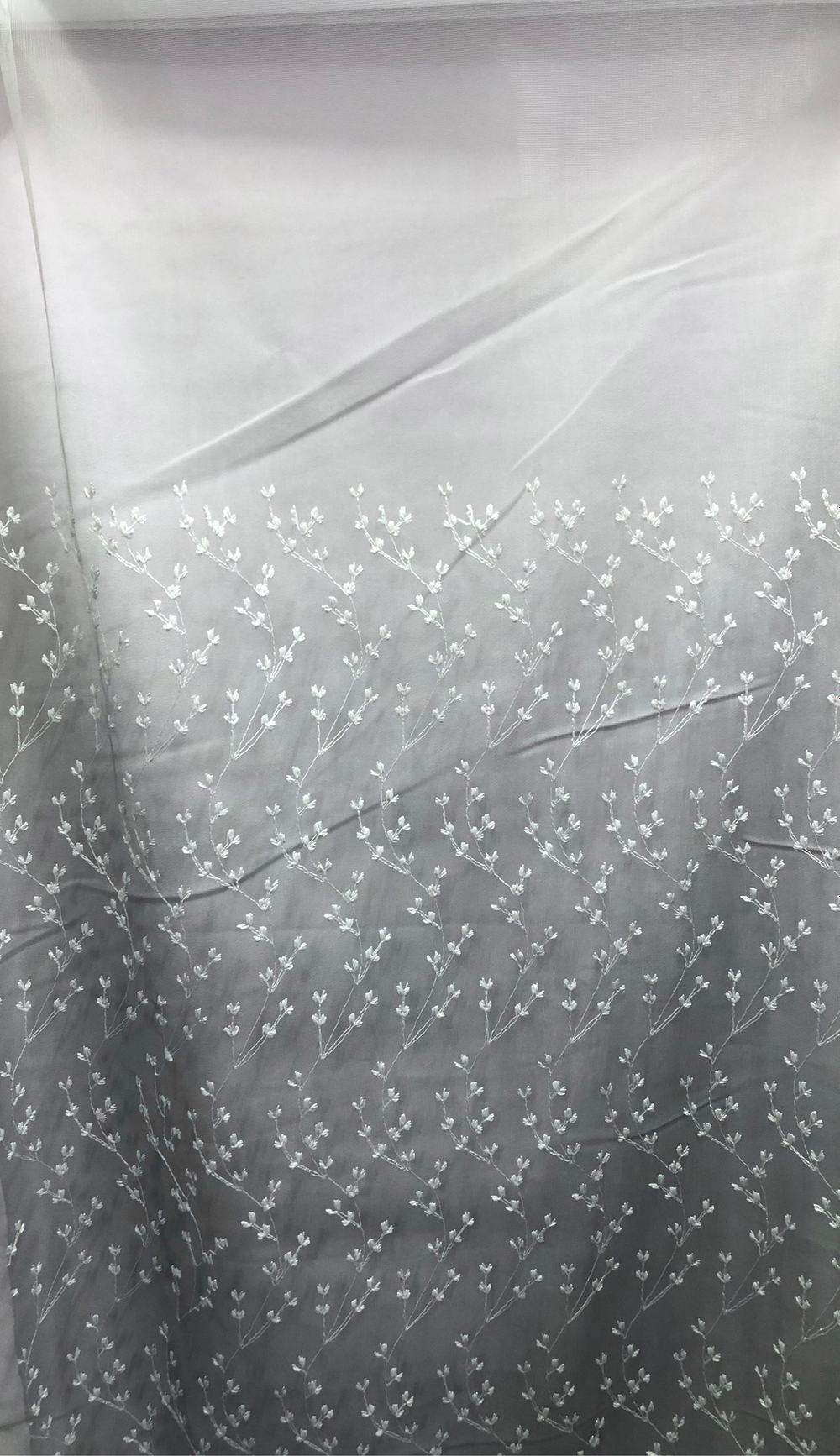 Тюль сетка вышивка, градиент белый верх - серый низ, артикул 327738