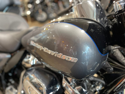 Ultra Limited 114 Harley-Davidson (FLHTK) Gauntlet Gray Metallic (2021)