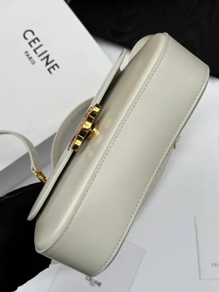Сумка CELINE LOLA IN SHINY CALFSKIN белый