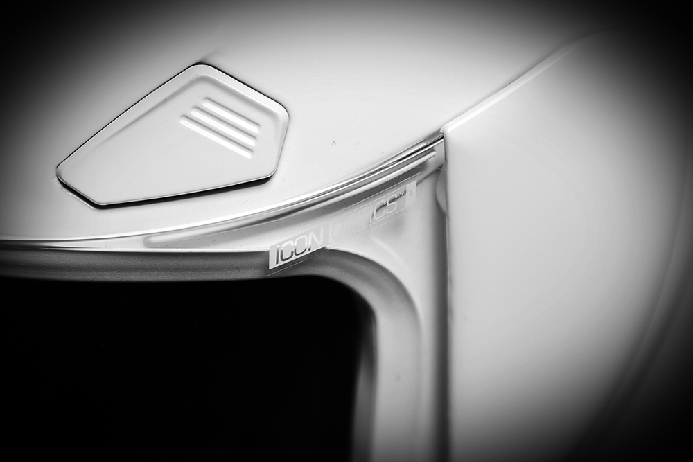 Icon Airframe Pro Gloss