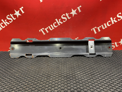 Кронштейн ящика АКБ 2016г