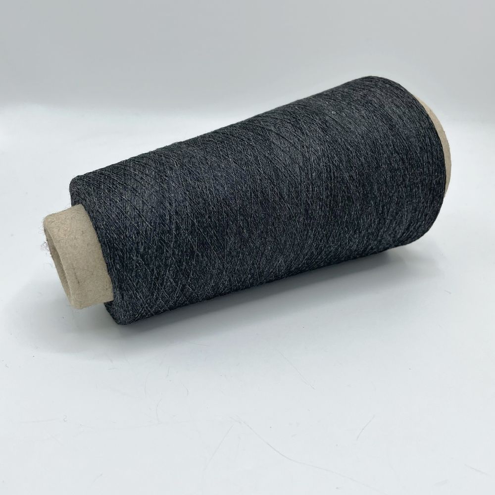 Пряжа для вязания lanificioDell Olivo S.P.A. 75% вискоза 25% полиэстер (100 гр на конусе)