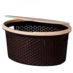 Корзина для белья Плетенка 20л овальная с крышкой Ар-Пласт