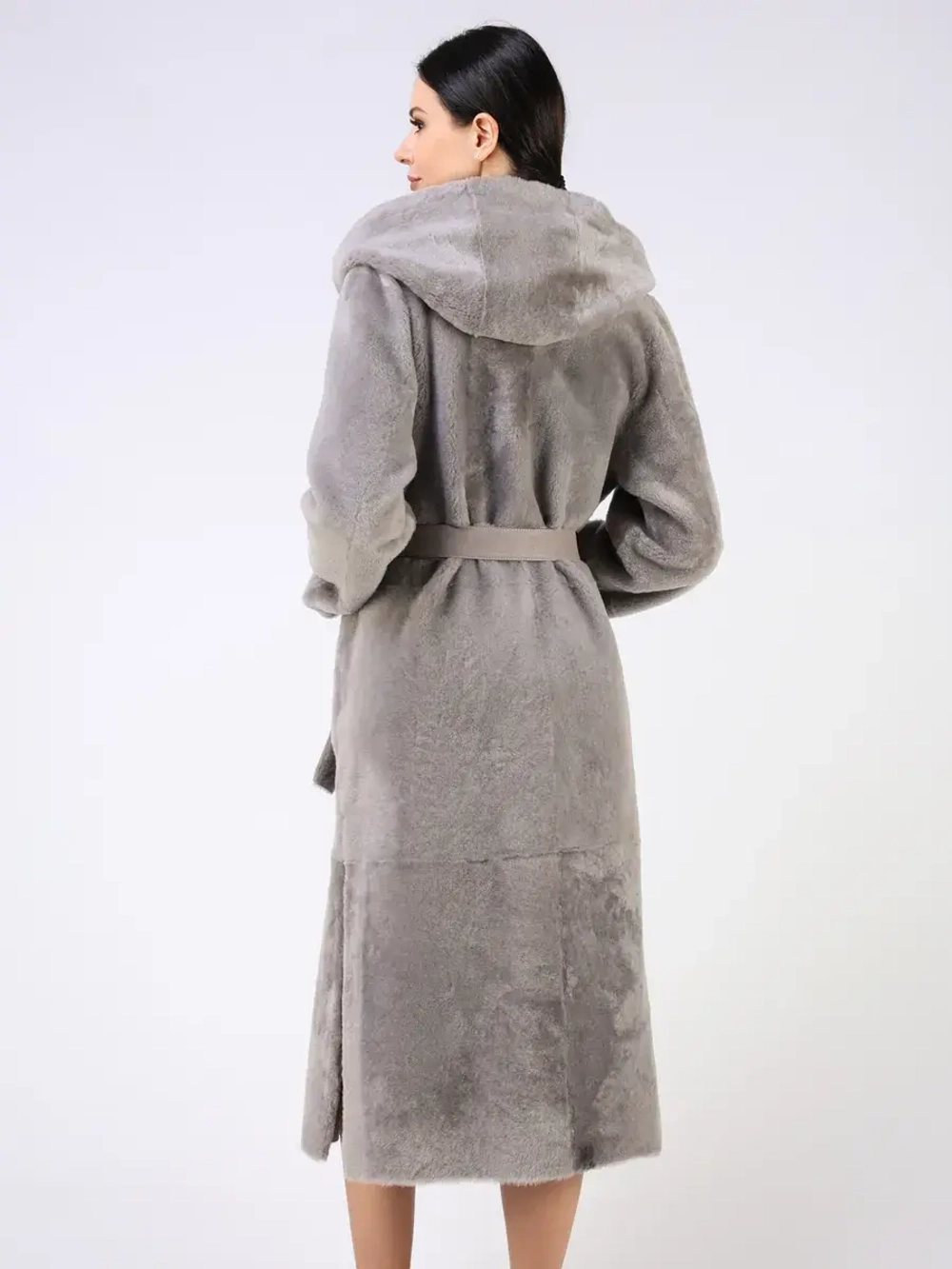 Дубленка зимняя шуба натуральная с капюшоном длинная