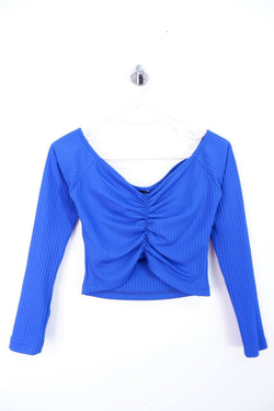 Топ Laatu красивого цвета, маркировка S, визуально 44 размер