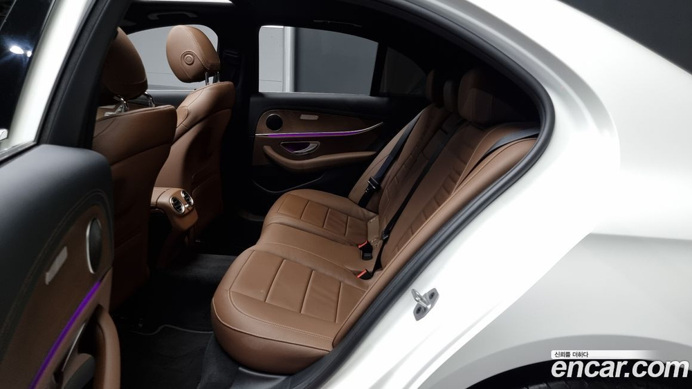 Mercedes-Benz E-Class W213 E250 Exclusive (02.2022)