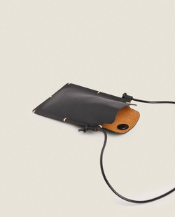 ZARA HOME КОЖАНЫЙ ЧЕХОЛ ДЛЯ МОБИЛЬНОГО ТЕЛЕФОНА, ЧЕРНЫЙ