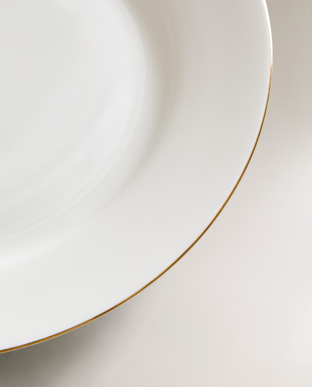 Zara Home тарелка десертная из костяного фарфора, цвет золотой, 20 см