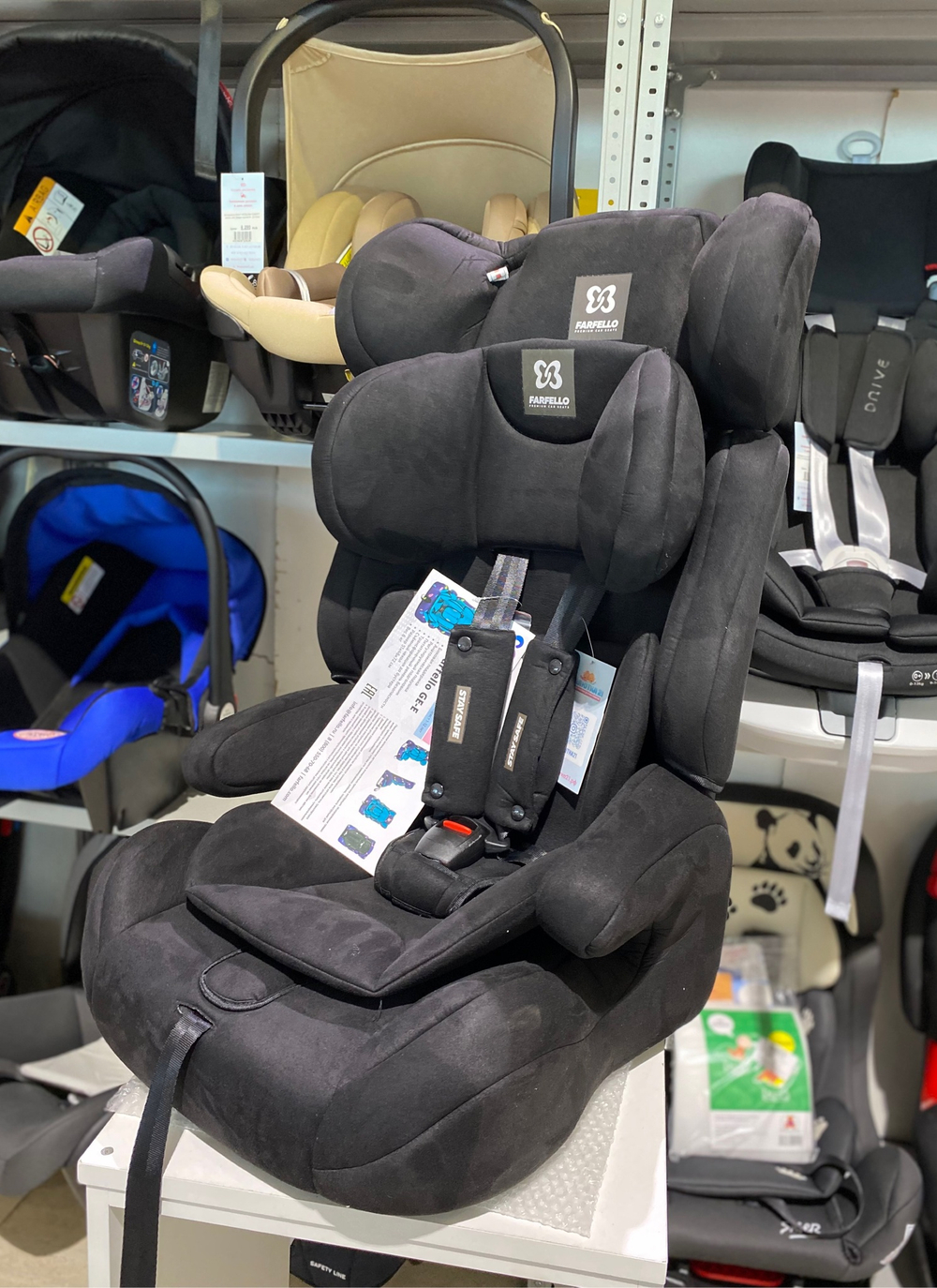 Автокресло детское GE-E велюр черный