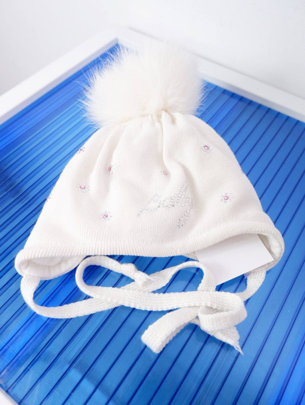 Шапка зимняя со стразами