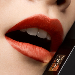 Yves Saint Laurent Rouge Pur Couture The Slim Velvet Radical - Тонкая матовая помада для создания эффекта кожи на губах, 2,2 g