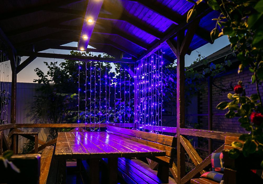 ULD-C3020-240-TTK BLUE-WHITE IP44 Занавес светодиодный с эффектом мерцания. 3х2м. Соединяемый. 240 светодиодов. Белый и синий свет. Провод прозрачный. TM Uniel