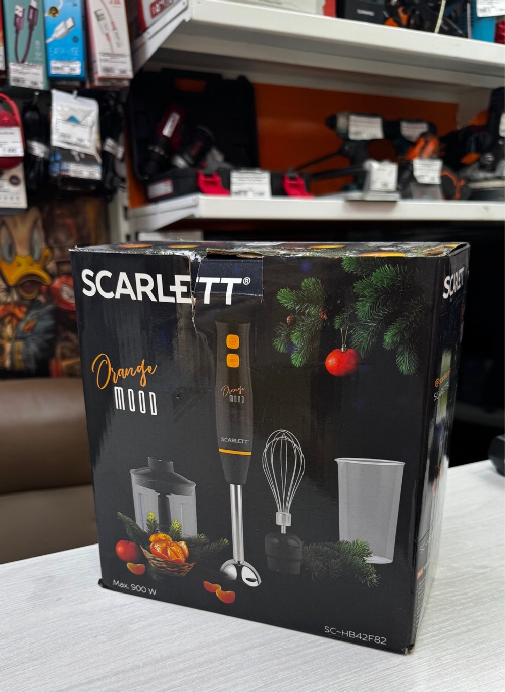 Блендер Scarlett SC-HB42F82