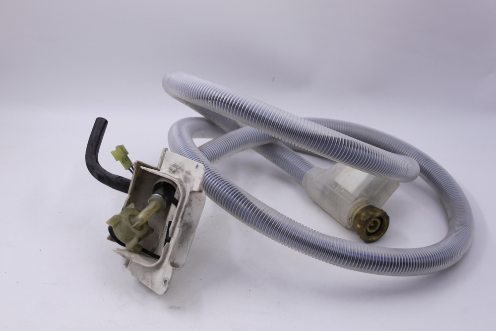 Заливной шланг с аквастопом стиральной машины Bosch/Siemens 665055