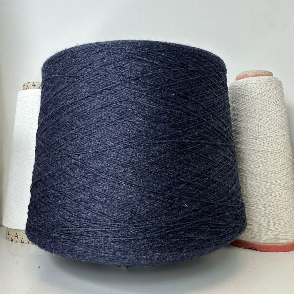 BABY CASHMERE RIMANENZA - Loro Piana; 100% baby кашемир; 1300м/100гр, 2/26 ; цвет: темно-синий джинсовый