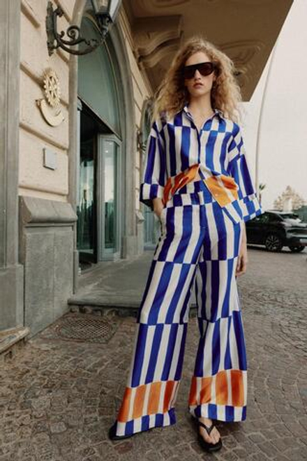 ZARA АТЛАСНЫЕ БРЮКИ В ПОЛОСКУ С ШИРОКИМИ ШТАНИНАМИ, РАЗНОЦВЕТНЫЙ