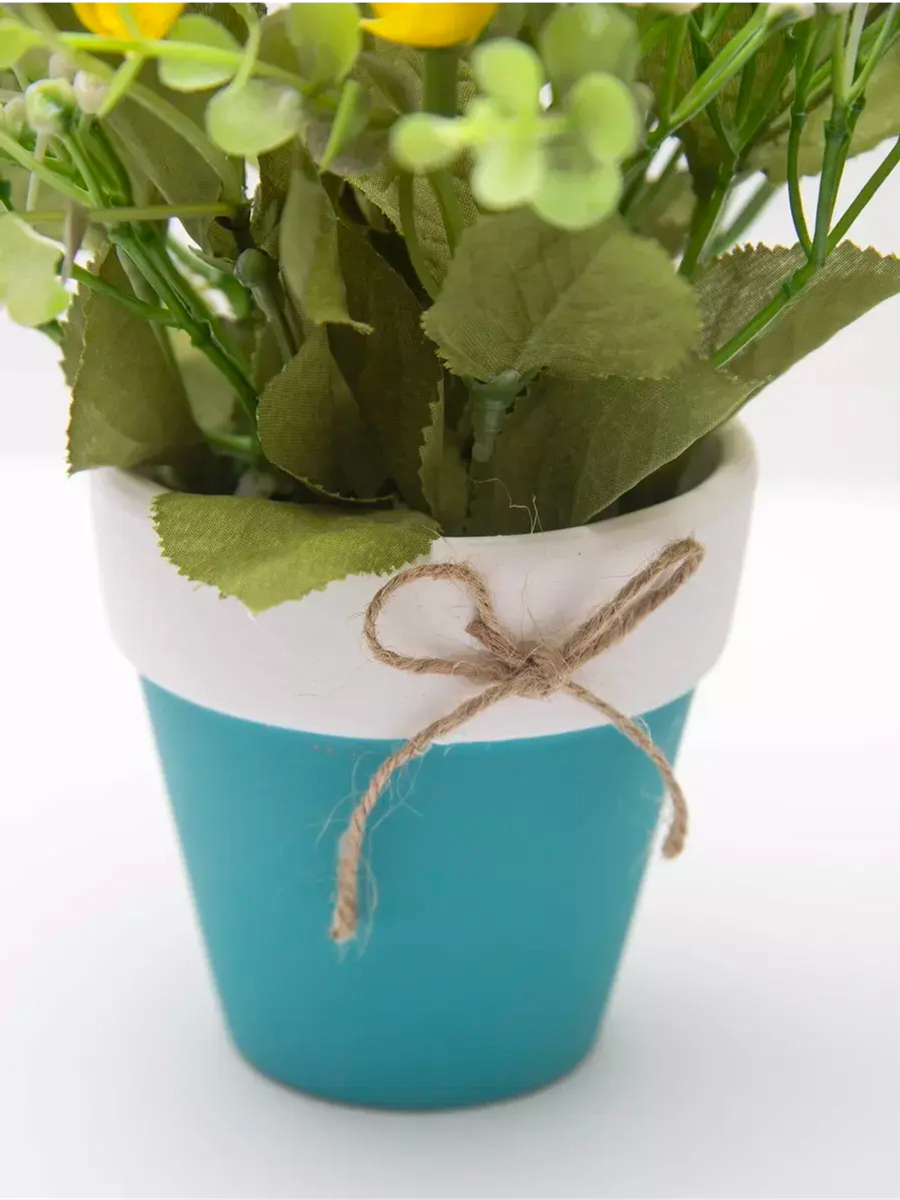 Искусственные цветы для декора в кашпо