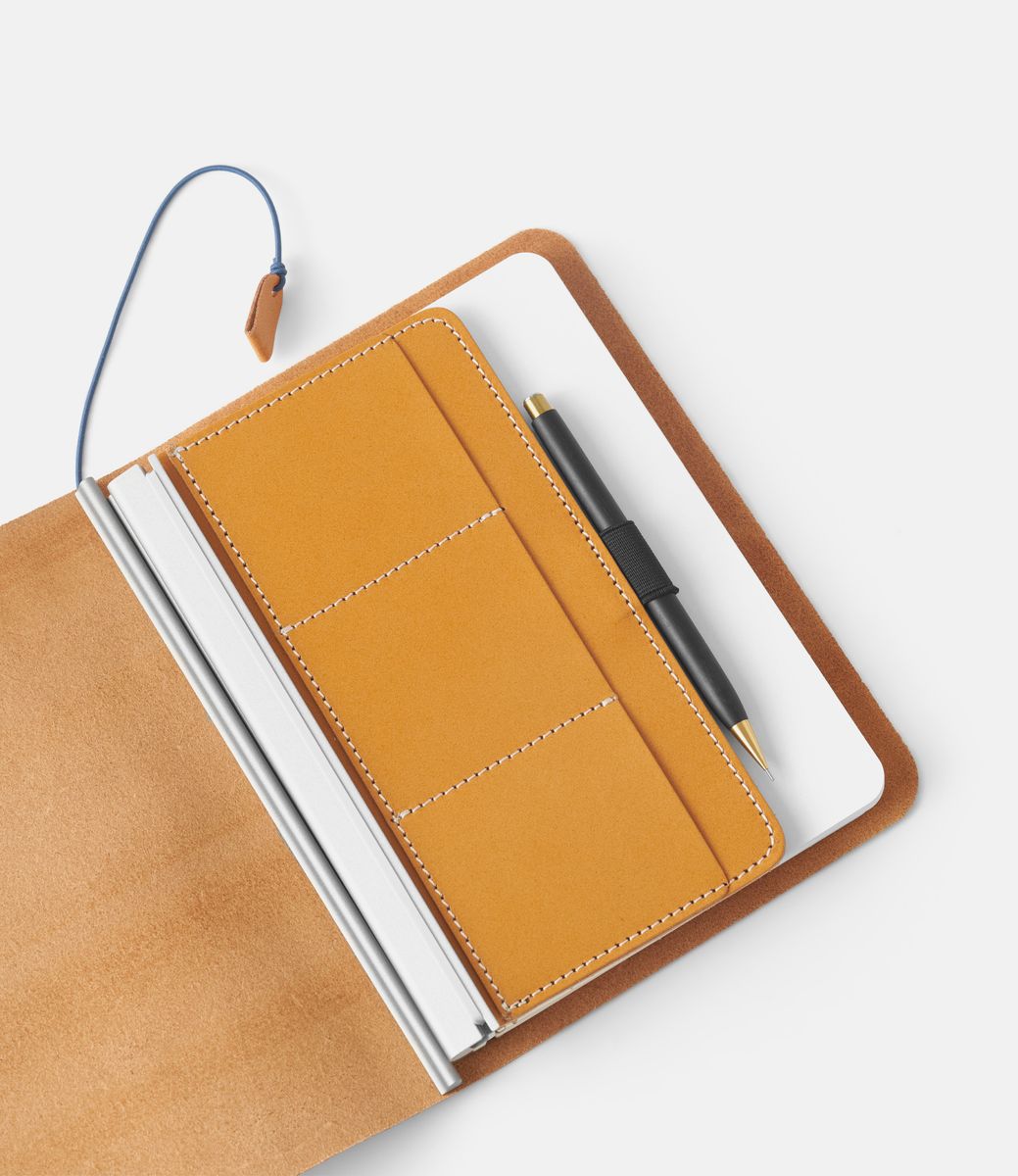 Antou Nota Work Leather Organizer Natural Tan — органайзер для блокнота