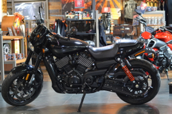 Harley-Davidson Street Rod