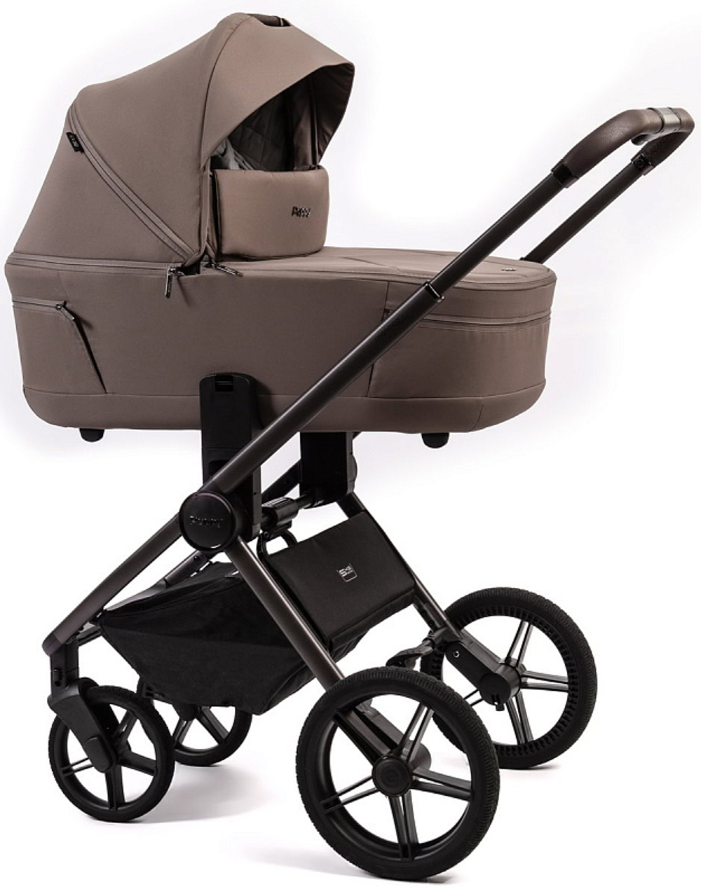 Детская коляска Peppy Monaco Thermo 3 в 1 с автокреслом First Mocco