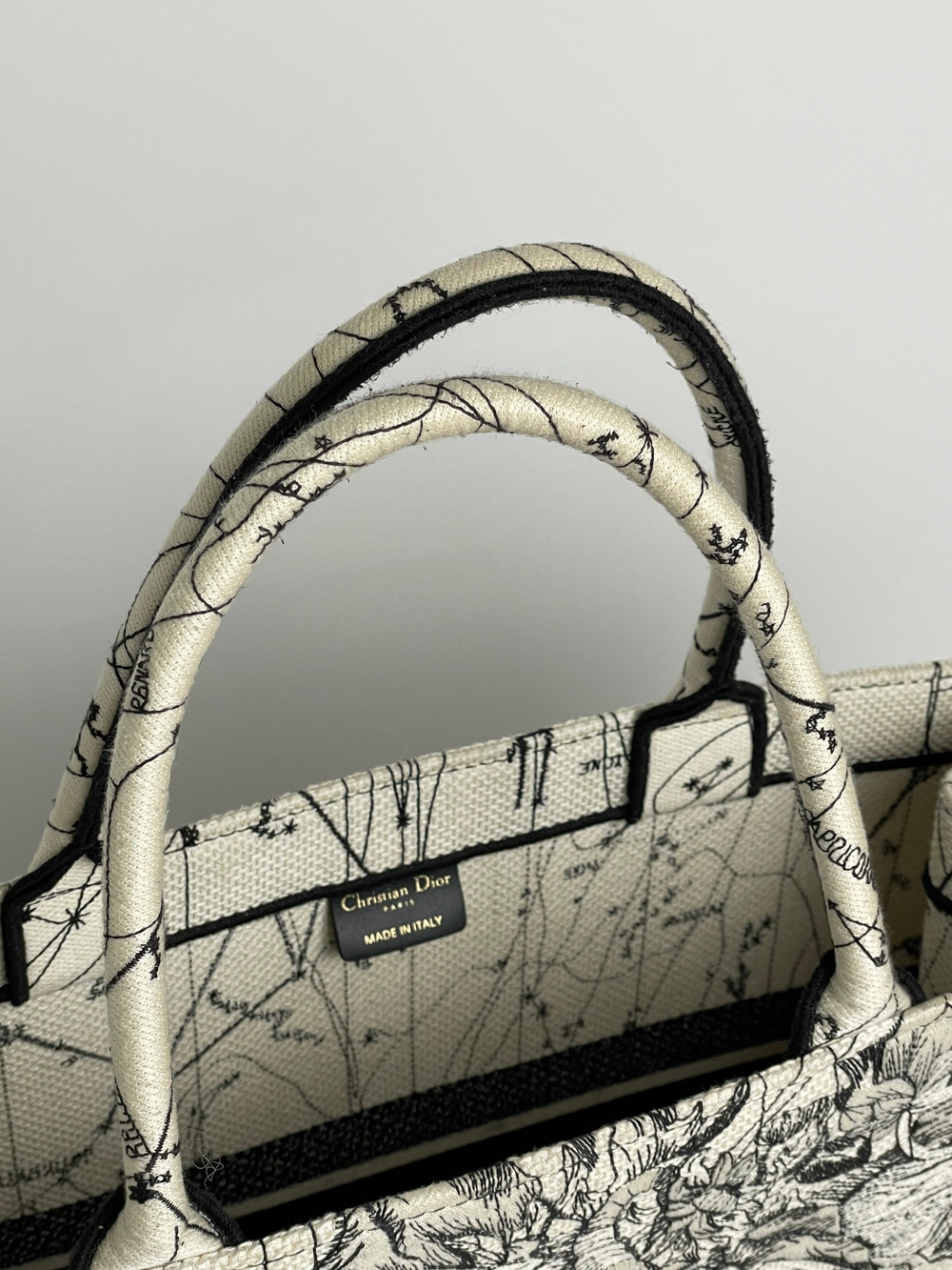 Сумка CHRISTIAN DIOR BOOK TOTE LARGE