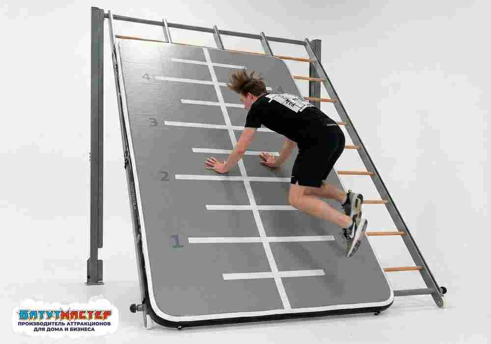 Надувной мат-стенка для тренировки паркура и для трюков 3,3×2×0,15 м