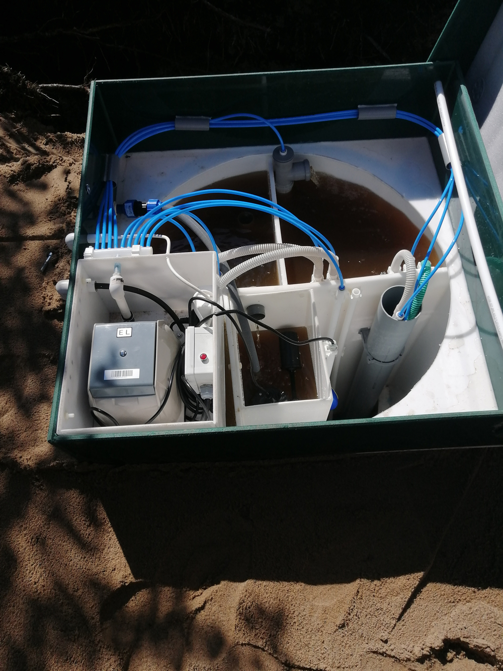 Монтаж септика - локального очистного сооружения