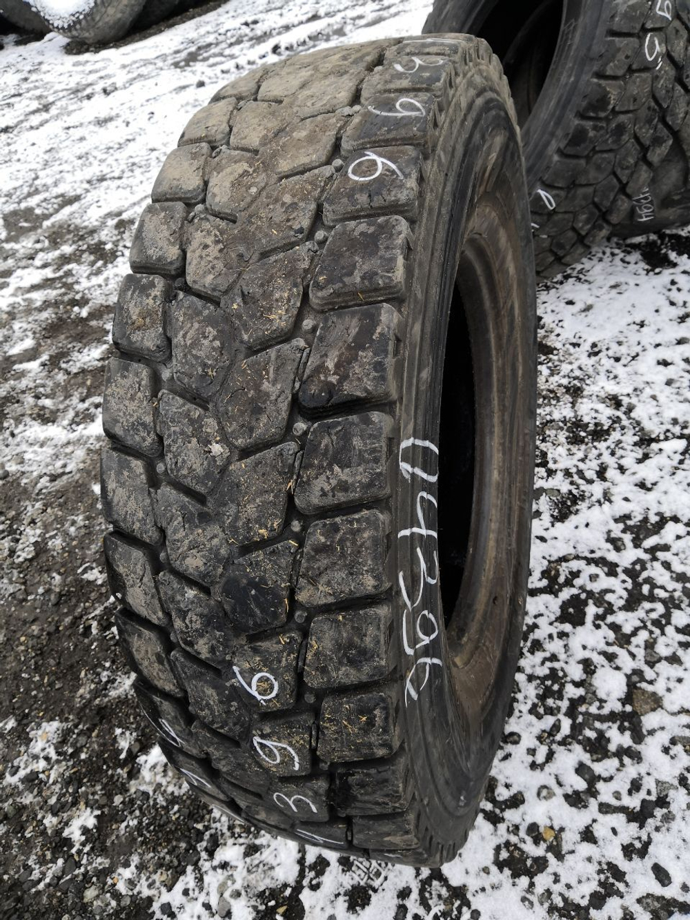 315/80R22.5 Pirelli TG-01 шина б/у