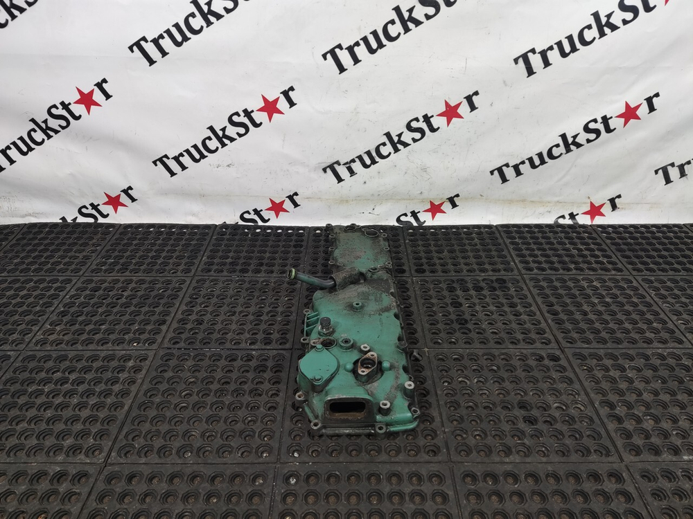 Крышка масляного радиатора