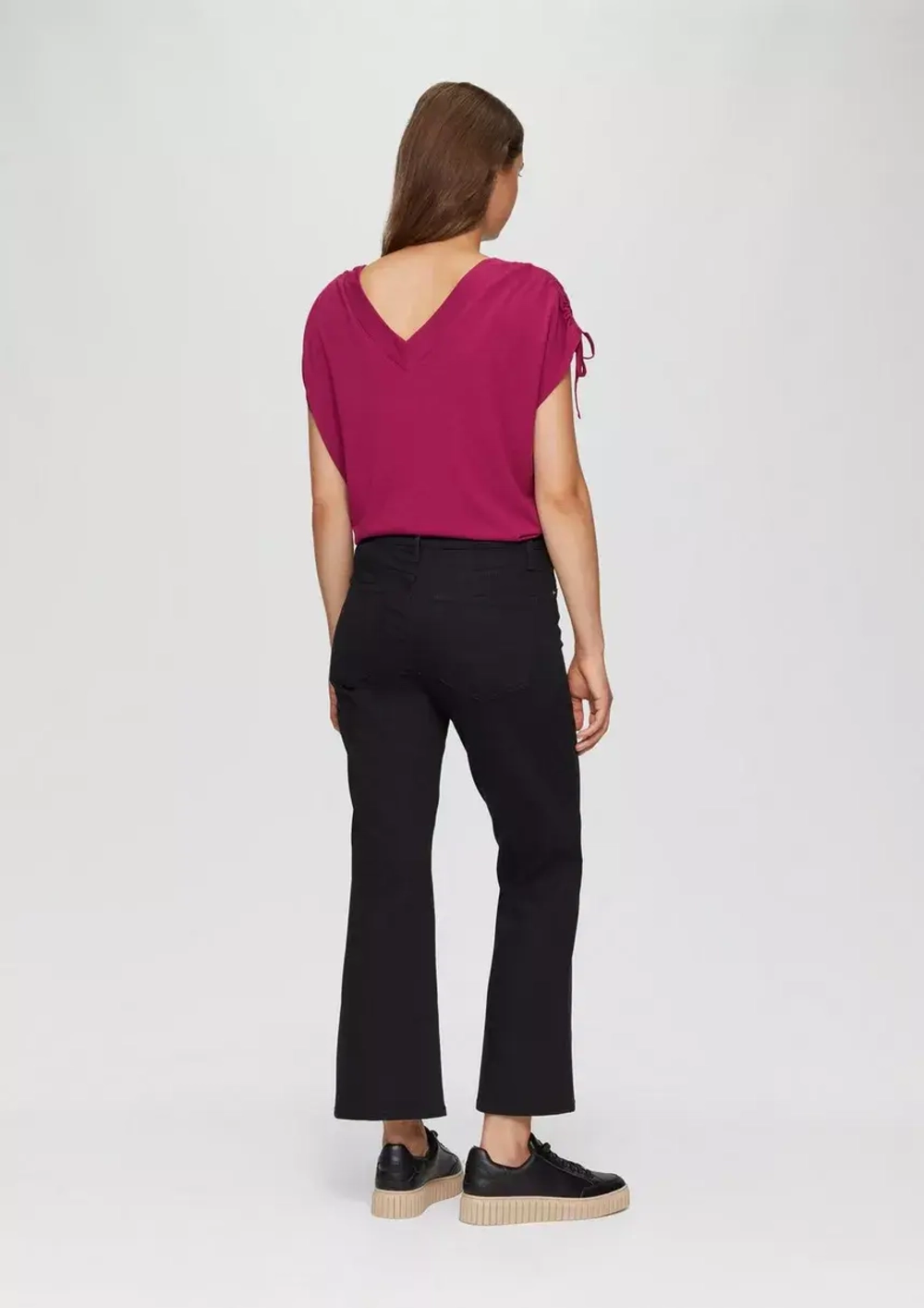 Cropped Jeans / Regular Fit / Mid Rise / Flared Leg
