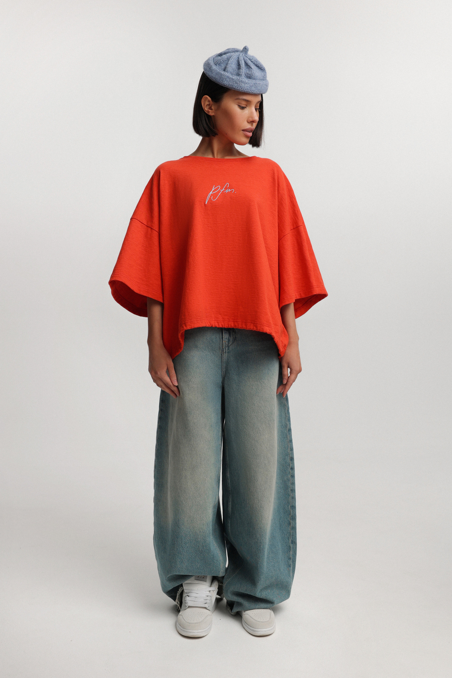 Футболка на кулиске