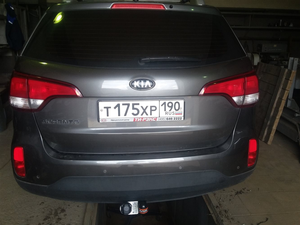 Фаркоп для Kia Sorento SUV 2012-2015/Hyundai Santa Fe 2012-2018г. (без электрики) (паспорт и сертификат) AvtoS.KI24