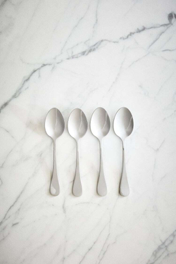 ZARA HOME КЛАССИЧЕСКАЯ ДЕСЕРТНАЯ ЛОЖКА, СТАЛЬНОЙ