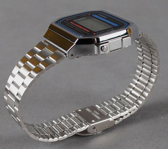 Электронные наручные часы Casio A168WA-1WDF