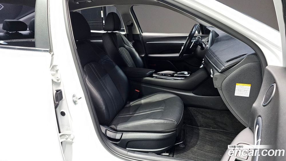 Hyundai Sonata Hybrid (DN8) Premium (12.2019)