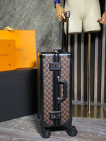 Чемодан Louis Vuitton