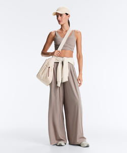 Oysho Топ Light Touch с перекрестной спинкой, темно-серый