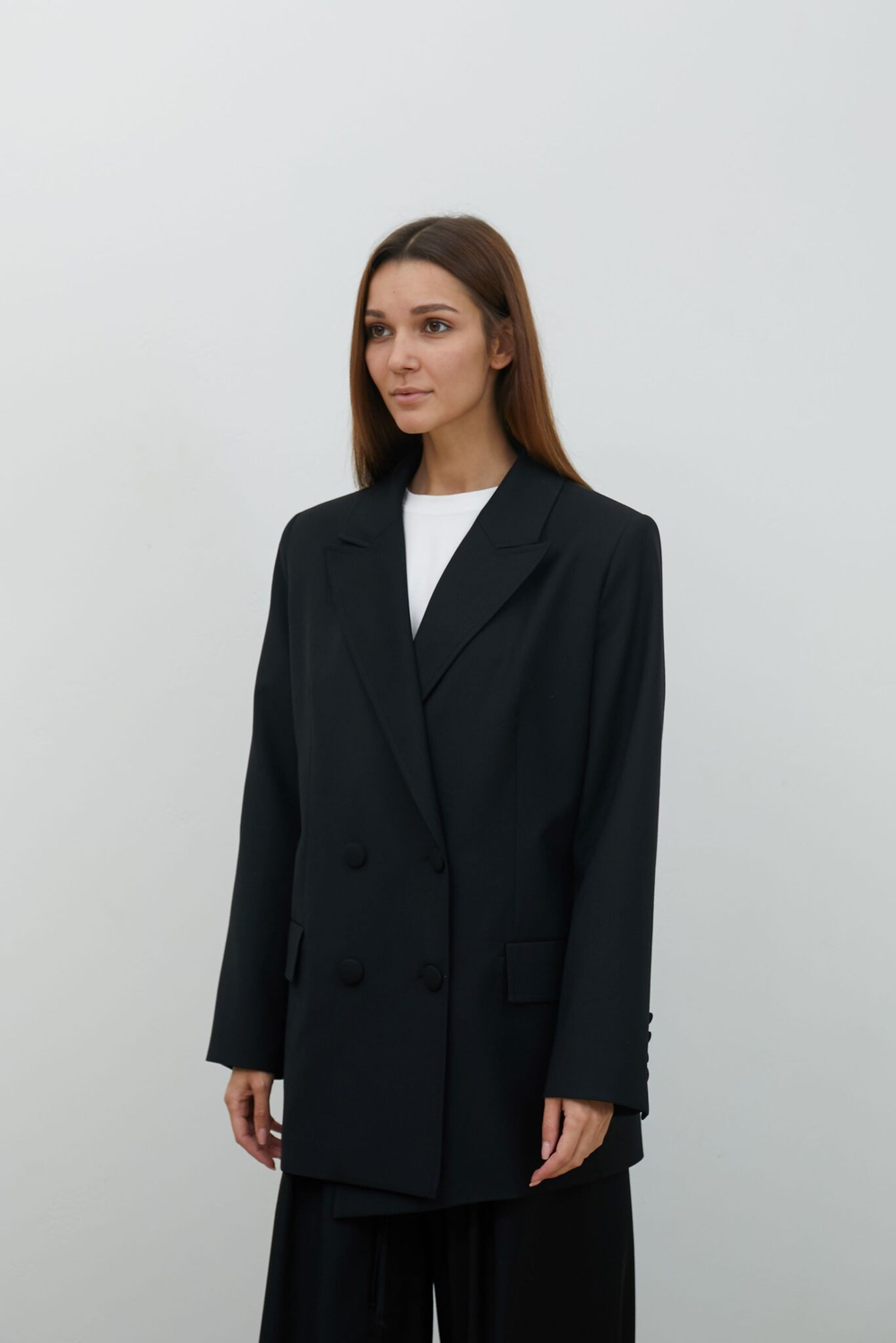 Жакет двубортный