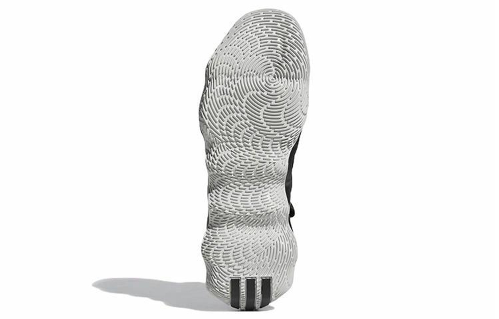 Кроссовки Adidas Exhibit B