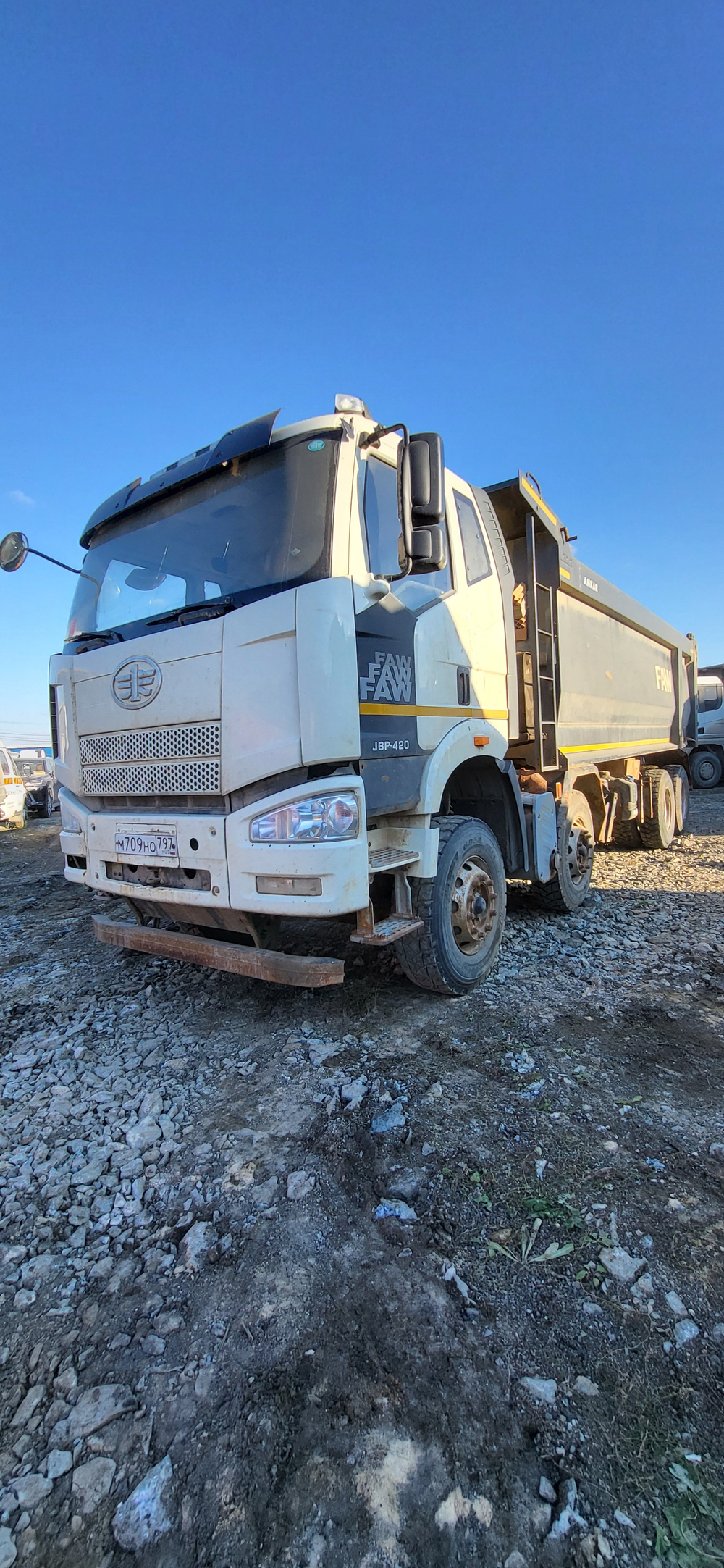 Автомастер 6589* на шасси FAW CA 3310 8x4 Самосвал 658983-01 (Дизельный, 11,1 л, 420 л.с, МТ)