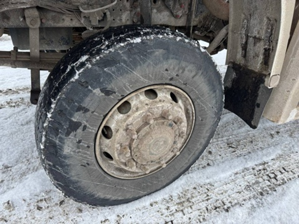 Shacman (Shaanxi) SX* 6x6 Самосвал SX32586V385 (Дизельный, 11,6 л, 423 л.с., МТ)
